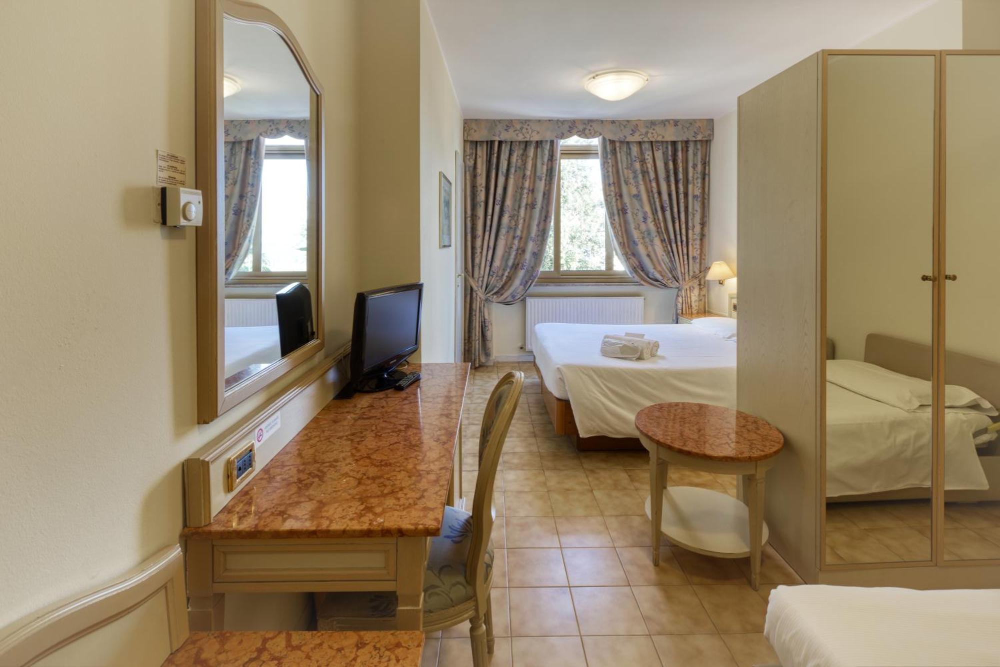 Ena Hotel Arenzano Kültér fotó