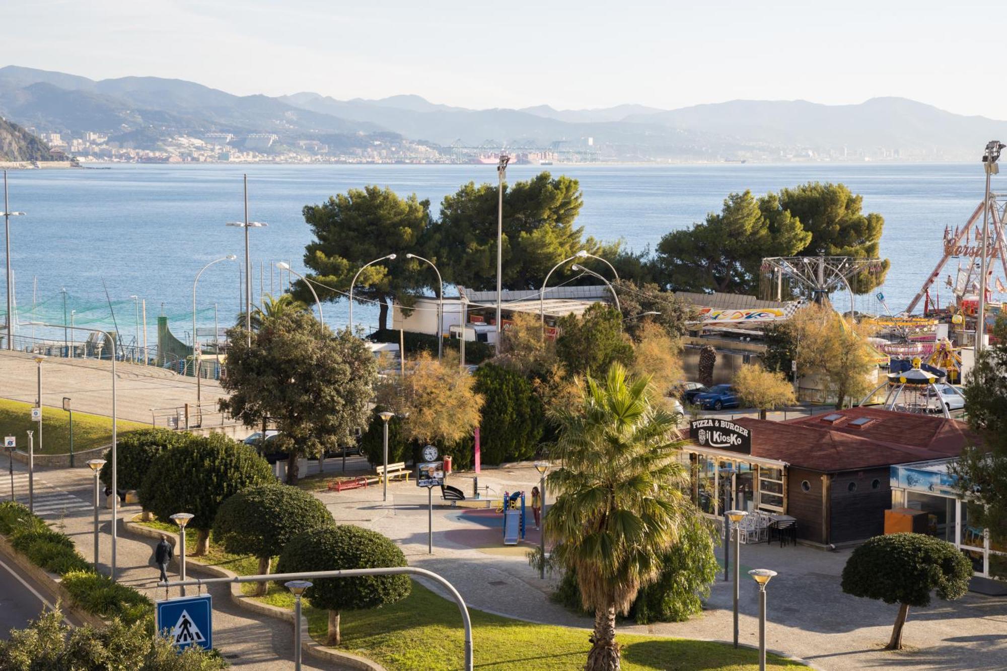 Ena Hotel Arenzano Kültér fotó