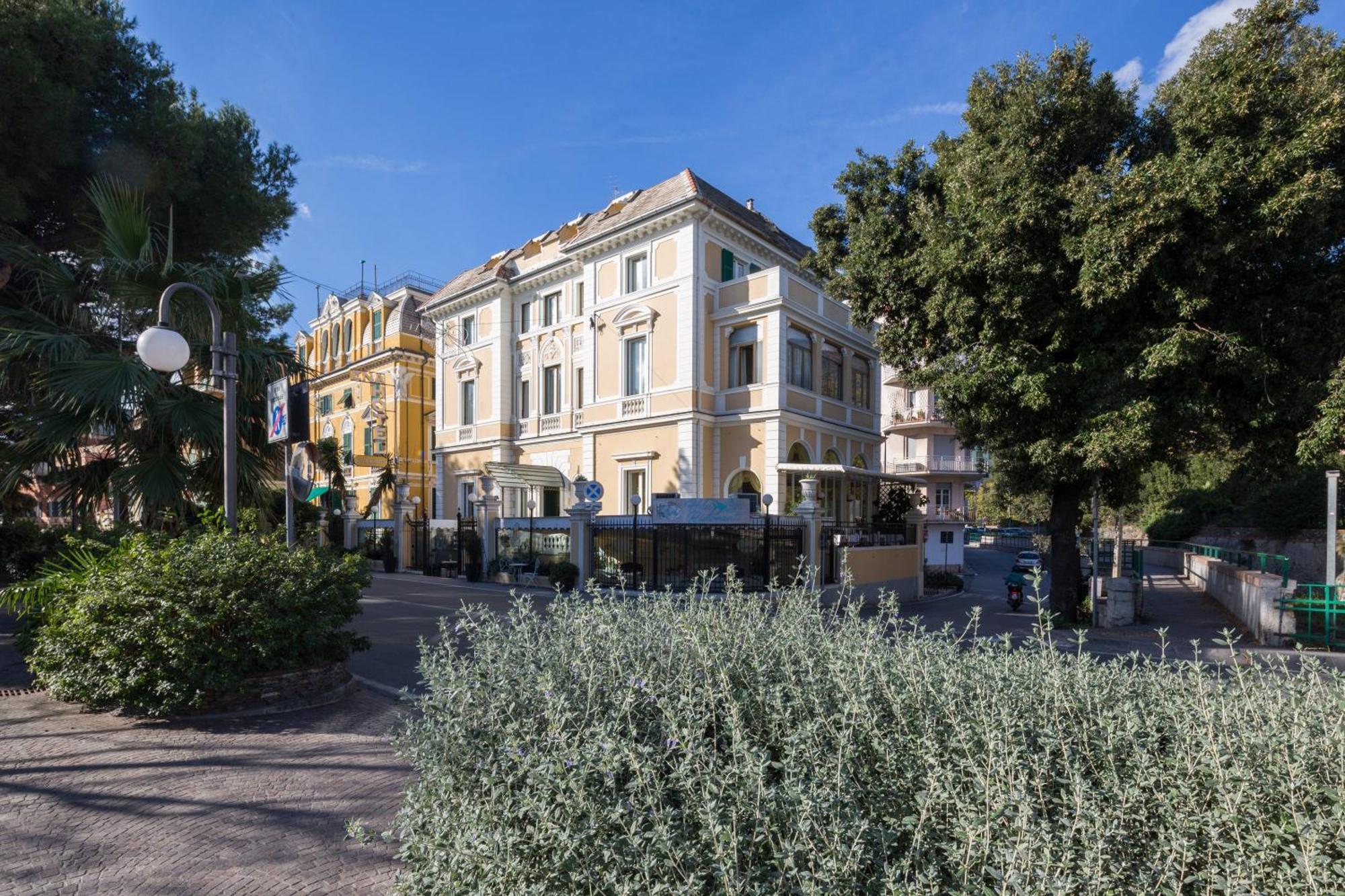 Ena Hotel Arenzano Kültér fotó